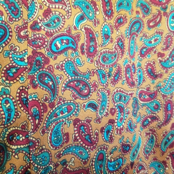 Vintage Silk Paisley Blouse - Picture 7 of 7